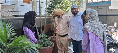ਡੇਂਗੂ ਦੀ ਰੋਕਥਾਮ ਲਈ ਫਰਿਜਾਂ ਦੀਆਂ ਟਰੇਆਂ ਤੇ ਗਮਲਿਆਂ ਵਿੱਚ ਜਮ੍ਹਾਂ ਪਾਣੀ ਹਫ਼ਤੇ 'ਚ ਇਕ ਵਾਰ ਜ਼ਰੂਰ ਸੁਕਾਇਆ ਜਾਵੇ : ਸਿਵਲ ਸਰਜਨ ਡਾ. ਗੁਰਿੰਦਰਜੀਤ ਸਿੰਘ 