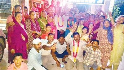 पंचायत चुनाव के दूसरे चरण में 80 फीसदी मतदान, कुल्लू जिला में सबसे ज्यादा 86 फीसदी वोटिंग