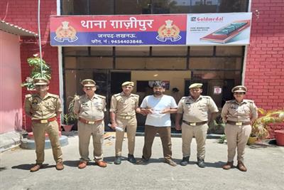 लखनऊ पुलिस ने 25 हजार के इनामी बदमाश को किया गिरफ्तार, गिरोह का होगा भंडाफोड़
