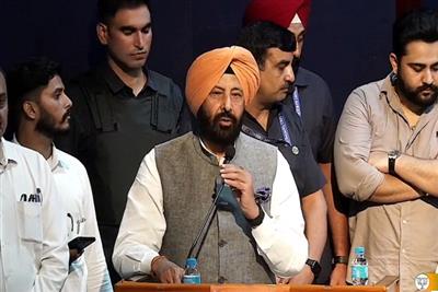 ਅਹੁਦਾ ਸਾਂਭਦਿਆਂ ਹੀ ਕੇਵਲ ਸਿੰਘ ਢਿੱਲੋਂ ਨੇ ਪੰਜਾਬੀਆਂ ਨਾਲ ਕੀਤੇ ਵੱਡੇ ਵਾਅਦੇ, ਵੱਡੇ ਬਦਲਾਅ ਦੀ ਆਖੀ ਗੱਲ