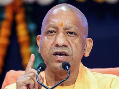 सिपाही भर्ती परीक्षा में कोई लापरवाही नहीं, सीएम योगी ने अफवाह-गड़बड़ी पर अफसरों को चेताया
