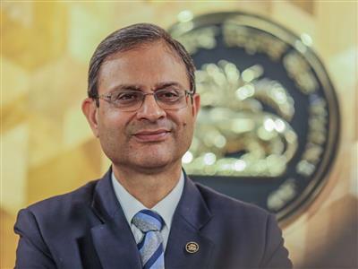 भारत का विदेशी मुद्रा भंडार 682.2 अरब डॉलर के बेहद मजबूत स्तर पर, अर्थव्यवस्था मजबूत स्थिति में: आरबीआई गवर्नर