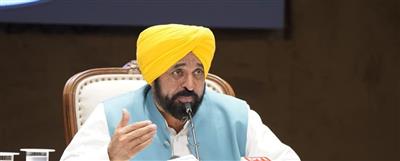 ਮੁੱਖ ਮੰਤਰੀ ਭਗਵੰਤ ਸਿੰਘ ਮਾਨ ਨੇ 'ਮੁੱਖ ਮੰਤਰੀ ਮਾਵਾਂ-ਧੀਆਂ ਸਤਿਕਾਰ ਯੋਜਨਾ' ਦੀ ਸ਼ੁਰੂਆਤ ਦੀਆਂ ਤਿਆਰੀਆਂ ਦਾ ਲਿਆ ਜਾਇਜ਼ਾ; ਯੋਗ ਲਾਭਪਾਤਰੀ ਔਰਤਾਂ ਨੂੰ ਪਹਿਲੀ ਜੁਲਾਈ ਤੋਂ ਮਿਲੇਗੀ ਵਿੱਤੀ ਸਹਾਇਤਾ
