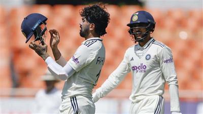 Ind vs Afg Test: गिल-राहुल का शतक, पहले दिन का खेल खत्म होने तक भारत का स्कोर 368/3