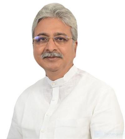 घरेलू रसोई गैस की कीमतों में बढ़ोतरी से आम जनता का बिगड़ा बजट : राव नरेंद्र सिंह