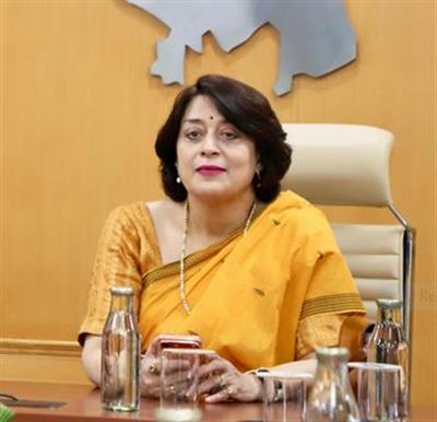 डॉ. सुमिता मिश्रा ने दिए वृक्षारोपण अभियान तेज करने के निर्देश, स्वास्थ्य संस्थानों को हरियाली से जोड़ने पर जोर