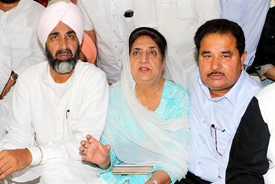 पंजाब की पूर्व सीएम राजिंदर कौर भट्टल के खिलाफ केस दर्ज करने को कोर्ट में अर्जी दाखिल