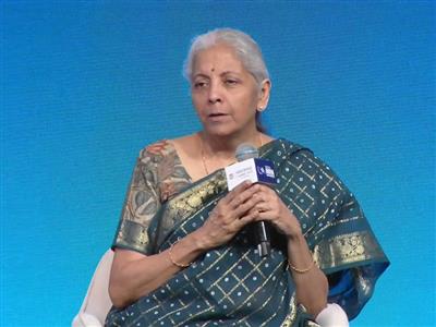 भारत सतत आर्थिक विकास के लिए मजबूत स्थिति में है; लेकिन लगातार प्रयास, नवाचार और सुधार जरूरी हैं: वित्त मंत्री सीतारमण