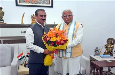 केंद्रीय मंत्री खट्टर से मिले CM सुक्खू, की मुफ्त बिजली रॉयल्टी बढ़ाने व 7784 करोड़ रुपए ऊर्जा बकाया जारी करने की मांग