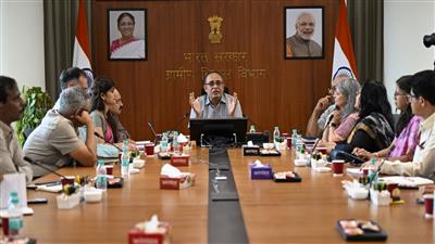 वीबी-जी राम जी के लिए 100 से अधिक क्षेत्रीय अधिकारी होंगे तैनात, राज्यों को मिलेगा सहयोग