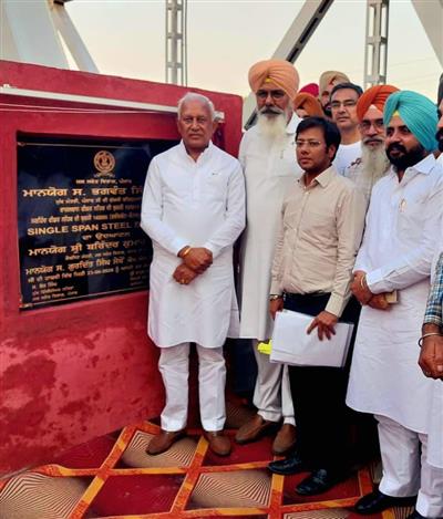 ਕੈਬਨਿਟ ਮੰਤਰੀ ਬਰਿੰਦਰ ਕੁਮਾਰ ਗੋਇਲ ਵੱਲੋਂ ਫ਼ਰੀਦਕੋਟ ਹਲਕੇ ਵਿੱਚ ਬਹੁ-ਕਰੋੜੀ ਪੁਲਾਂ ਅਤੇ ਪੱਕੇ ਖਾਲਿਆਂ ਦਾ ਉਦਘਾਟਨ