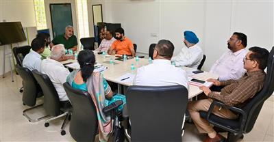 पंजाब स्टेट फूड कमीशन ने 3 महीने के राशन के लिए एक ही पर्ची और बहुभाषी लेन-देन रसीदें जारी करने की सिफारिश की