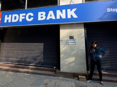 एचडीएफसी बैंक के पूर्व चेयरमैन अतानु चक्रवर्ती ने लीगल रिव्यू पर उठाए सवाल, रिपोर्ट्स को बताया 'अनावश्यक'