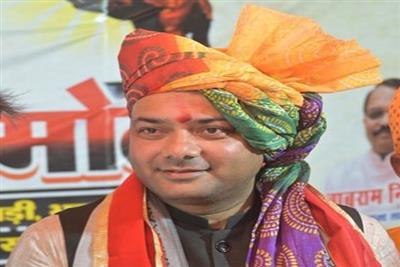महोबा में सड़क हादसे में बाल-बाल बचे भाजपा विधायक बृजभूषण राजपूत