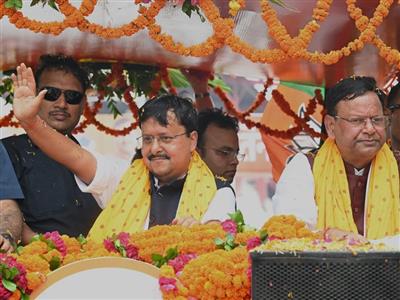 यूपी को उत्तम प्रदेश बनाने की कार्यकर्ताओं की हुंकार, 2027 में फिर खिलेगा कमल : नितिन नवीन