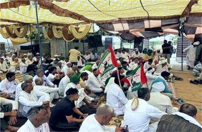 चानौत धरने के बीच सरकार का बड़ा फैसला; भाखड़ा-हांसी पाइपलाइन योजना का काम फिलहाल रुका....NHAI की एनओसी का इंतजार