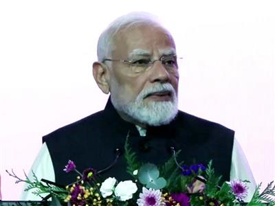 मेलबर्न में पीएम मोदी ने ऑस्ट्रेलियाई कारोबारियों को दिया भारत में निवेश का न्योता, बोले-स्वच्छ ऊर्जा, एआई और इंफ्रास्ट्रक्चर में निवेश बढ़ाएं