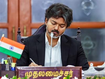 थलापति विजय को हाई कोर्ट से बड़ी राहत, करूर भगदड़ के पीड़ितों को बांटेंगे नौकरी
