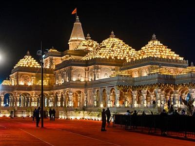 अयोध्या में उड़ीं नियमों की धज्जियां! साउथ के मंदिर में कैसे होती है चढ़ावे की सुरक्षा? फुलप्रूफ सिस्टम