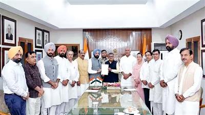 पंजाब में निकाय चुनाव पर घमासान, भाजपा ने राज्यपाल से की निष्पक्ष जांच की मांग
