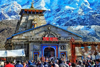 केदारनाथ मार्ग पर बढ़ा भूस्खलन का खतरा, रेड अलर्ट पर रोकी जा सकती है यात्रा
