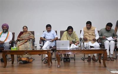 सशक्त शक्ति केंद्र से और सशक्त होगा संगठन: डा. अर्चना गुप्ता