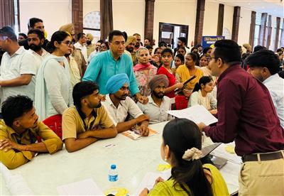 सुनाम में मेगा रोजगार मेले में 562 युवाओं का नौकरियों के लिए चयन; विभिन्न कंपनियों ने 618 युवाओं को किया शॉर्टलिस्ट: अमन अरोड़ा