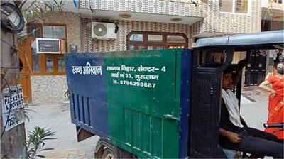 कैसे रुकेगी कूड़े की अवैध डंपिंग, घरों से उठाकर खुले में कूड़ा फेंक रहे अवैध गार्बेज कलेक्शन वाहन