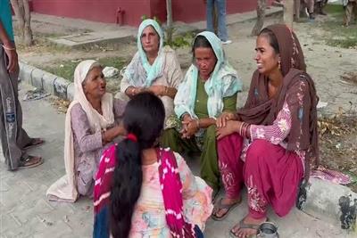 ਪੰਜਾਬ 'ਚ ਡਬਲ ਮਰਡਰ : ਦਿਓਰ-ਭਰਜਾਈ 'ਤੇ ਚੜ੍ਹਾਇਆ ਟਰੈਕਟਰ, ਜ਼ਮੀਨ ਦੇ ਰੌਲੇ ਨੇ ਪੁਆਏ ਕੀਰਨੇ 