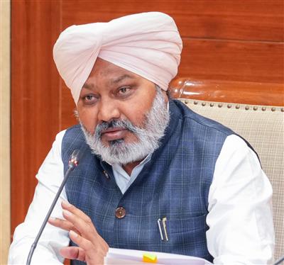 सड़क सुरक्षा को मजबूत बनाने और ई-चालान शिकायत प्रणाली को पारदर्शी बनाने के लिए परिवहन विभाग के बड़े कदम: हरपाल सिंह चीमा