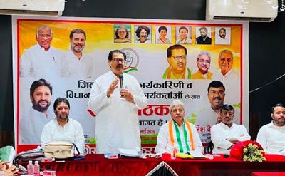 संसद से सड़क तक विपक्ष की आवाज़ दबाने का प्रयास लोकतंत्र के लिए गंभीर चुनौती, जनता के मुद्दे उठाने से नहीं रोक सकती सरकार : संजय दत्त