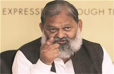 'देश में आग लगाने के लिए पेट्रोल का कनस्तर लेकर घूम रहा विपक्ष'... जमकर बरसे अनिल विज