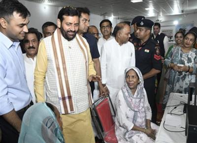 मुख्यमंत्री ने लाडवा में अंत्योदय मेले का किया उद्घाटन, 19 विभागों की 47 योजनाओं का दिया पात्र लाभार्थियों को लाभ