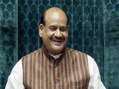 कॉमनवेल्थ गेम्स 2026: वेटलिफ्टिंग में भारत का जलवा, ओम बिरला ने खिलाड़ियों की तारीफ़ करते हुए सदन की ओर से दी बधाई