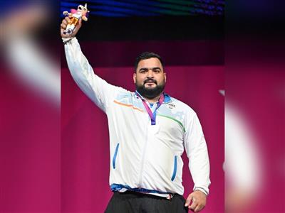 'आपकी कामयाबी पर हर भारतीय को गर्व है', राष्ट्रपति द्रौपदी मुर्मु ने मेडल जीतने पर लवप्रीत-सीमा को दी बधाई