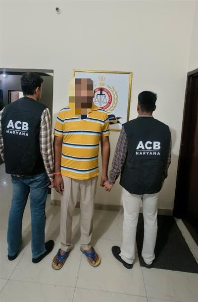 ₹5 हजार की रिश्वत लेते पंचकूला पुलिस चौकी का उप निरीक्षक देशराज रंगे हाथ गिरफ्तार
