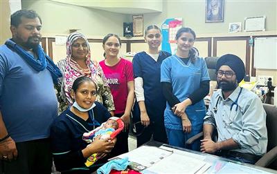 नवांशहर में जन्मी 27 सप्ताह की बच्ची ने 'मुख्यमंत्री सेहत योजना' के तहत मिली 50 दिनों की विशेष एनआईसीयू देखभाल के बाद मौत को दी मात