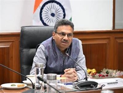 अनुबंध कर्मचारियों को सेवा सुरक्षा कानून के दायरे में लाने के लिए कमेटी का गठन