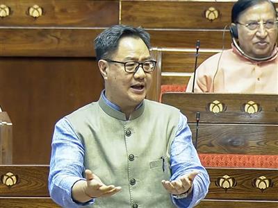 'राम मंदिर के विरोध में थी कांग्रेस', चढ़ावा विवाद पर रिजिजू का खड़गे को जवाब