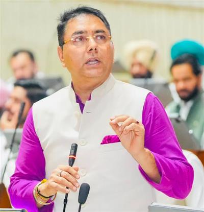 साढ़े 4 सालों में 68 हजार से अधिक सरकारी नौकरियां, 1.83 लाख करोड़ के निवेश से 6.36 लाख प्राइवेट नौकरियों के अवसर पैदा किए: नौजवानों के लिए अनुकूल माहौल सृजित कर रही है मान सरकार : अमन अरोड़ा