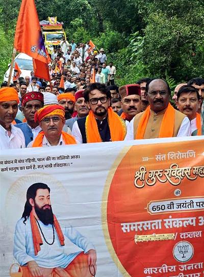देश के हर कोने तक पहुंचाए जाएंगे संत शिरोमणि रविदास जी के विचार : अनुराग सिंह ठाकुर, लाल सिंह आर्य