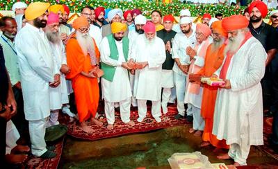 सीएम भगवंत मान ने श्री गुरु रविदास बाणी रिसर्च सेंटर की नींव रखी