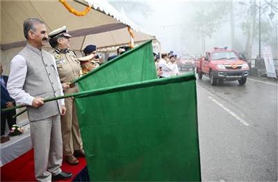 Shimla: अग्निशमन विभाग में 46 नए अग्निशमन वाहन शामिल, मुख्यमंत्री ने दिखाई हरी झंडी