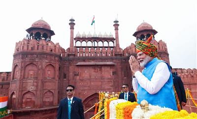 स्वतंत्रता दिवस: इस बार लाल किला की प्राचीर से 15 अगस्त को पीएम मोदी बनाएंगे नया रिकॉर्ड