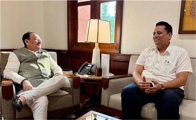 'PGIMER की तर्ज पर विकसित हो टांडा मेडिकल कॉलेज', अनुराग शर्मा ने JP नड्डा से की मांग
