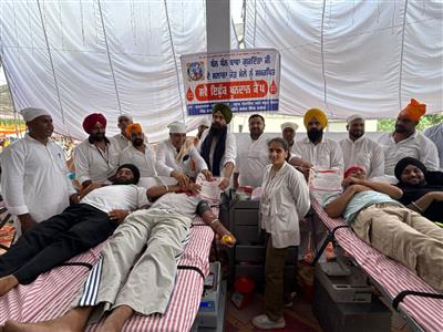 लोक सभा सदस्य मालविंदर सिंह कंग गुरुद्वारा बाबा गुरदित्ता जी सालाना जोड़ मेले में हुए नतमस्तक