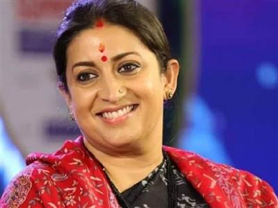 यूपी चुनाव से पहले स्मृति ईरानी को बड़ी जिम्मेदारी, तेज तर्रार चेहरे के साथ क्या है भाजपा की तैयारी