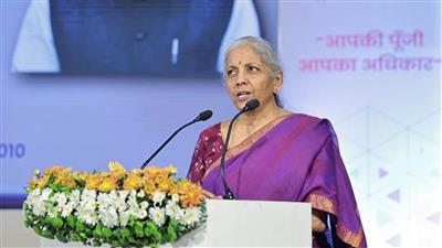 प्रधानमंत्री नरेंद्र मोदी, केंद्रीय मंत्री और कई राज्यों के मुख्यमंत्रियों ने वित्त मंत्री निर्मला सीतारमण को जन्मदिन पर दी बधाई