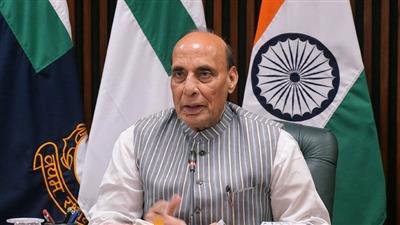 भारत की विकास यात्रा में राजीव गांधी का भी अहम योगदान: राजनाथ सिंह