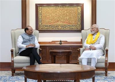 ਲੱਦਾਖ ਦੇ ਉਪ ਰਾਜਪਾਲ ਵਿਨੇ ਕੁਮਾਰ ਸਕਸੈਨਾ ਨੇ PM ਮੋਦੀ ਨਾਲ ਕੀਤੀ ਮੁਲਾਕਾਤ